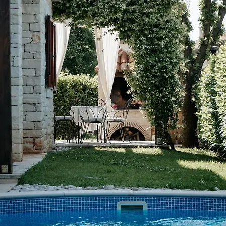 Bacio Apartment *