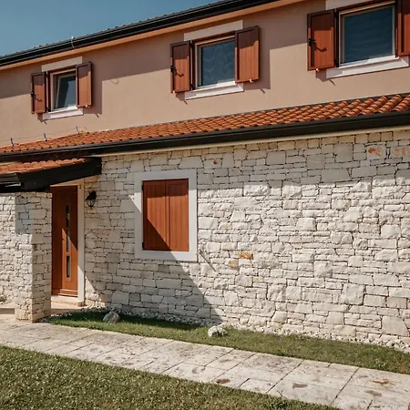 Bacio Apartment