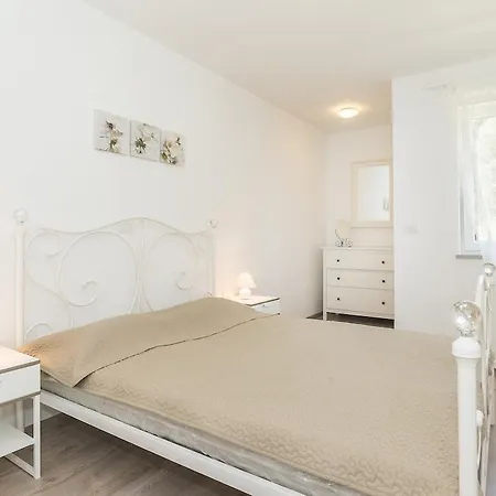 Bacio Apartment *