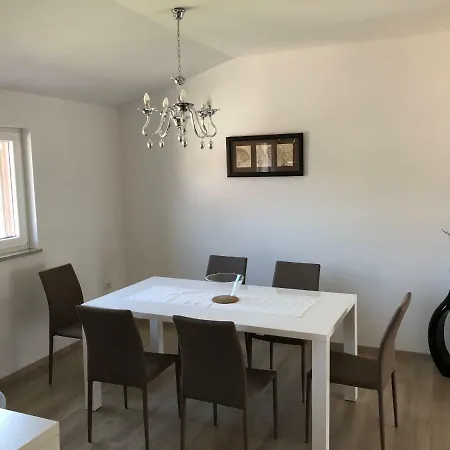 Bacio Apartment *